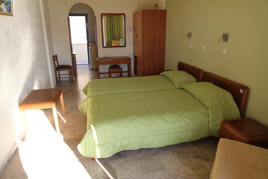 Hotel Philoxenia Масурион Номер фото