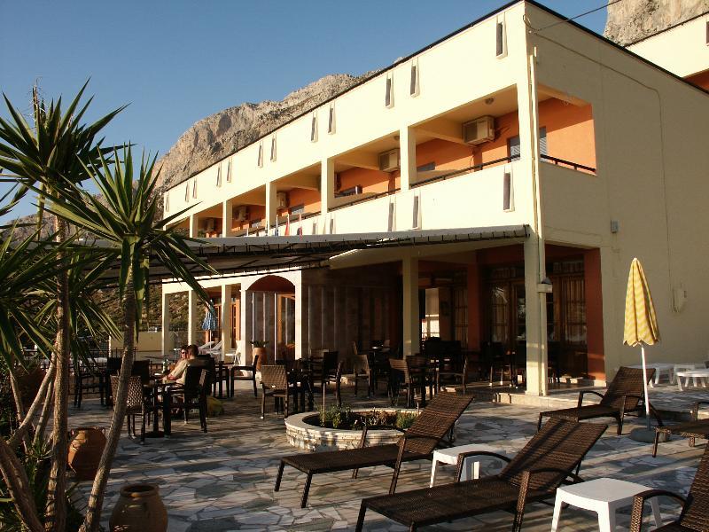 Hotel Philoxenia Масурион Экстерьер фото